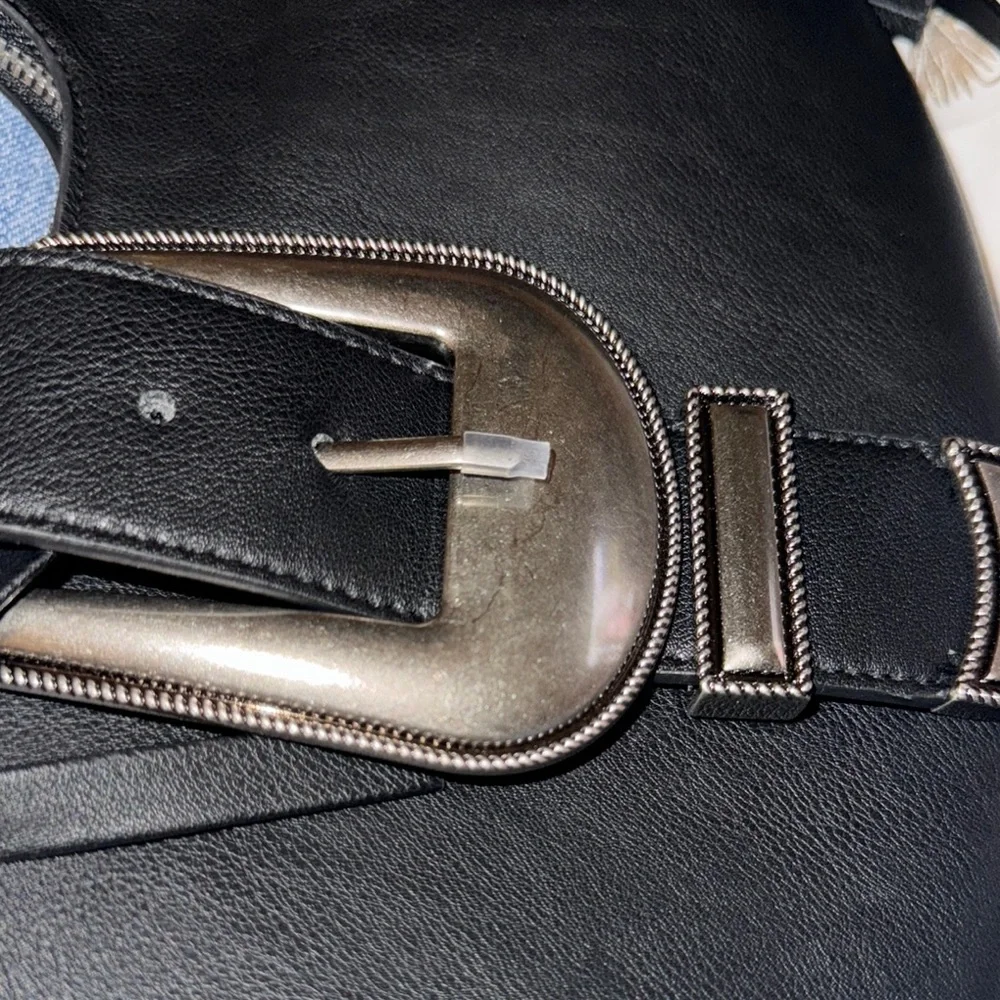 FRINGED SHOULDER‎ BAG Black Leather Women's Bag